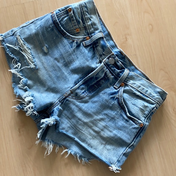 Levi’s 501 original women’s shorts - Picture 1 of 3
